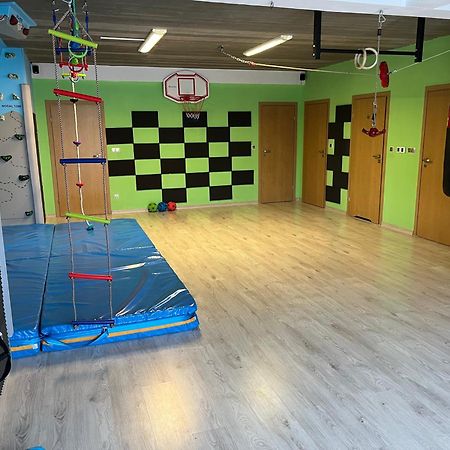 Apartamenty Blisko Slonca - Jacuzzi, Playgrounds Nowy Targ Buitenkant foto
