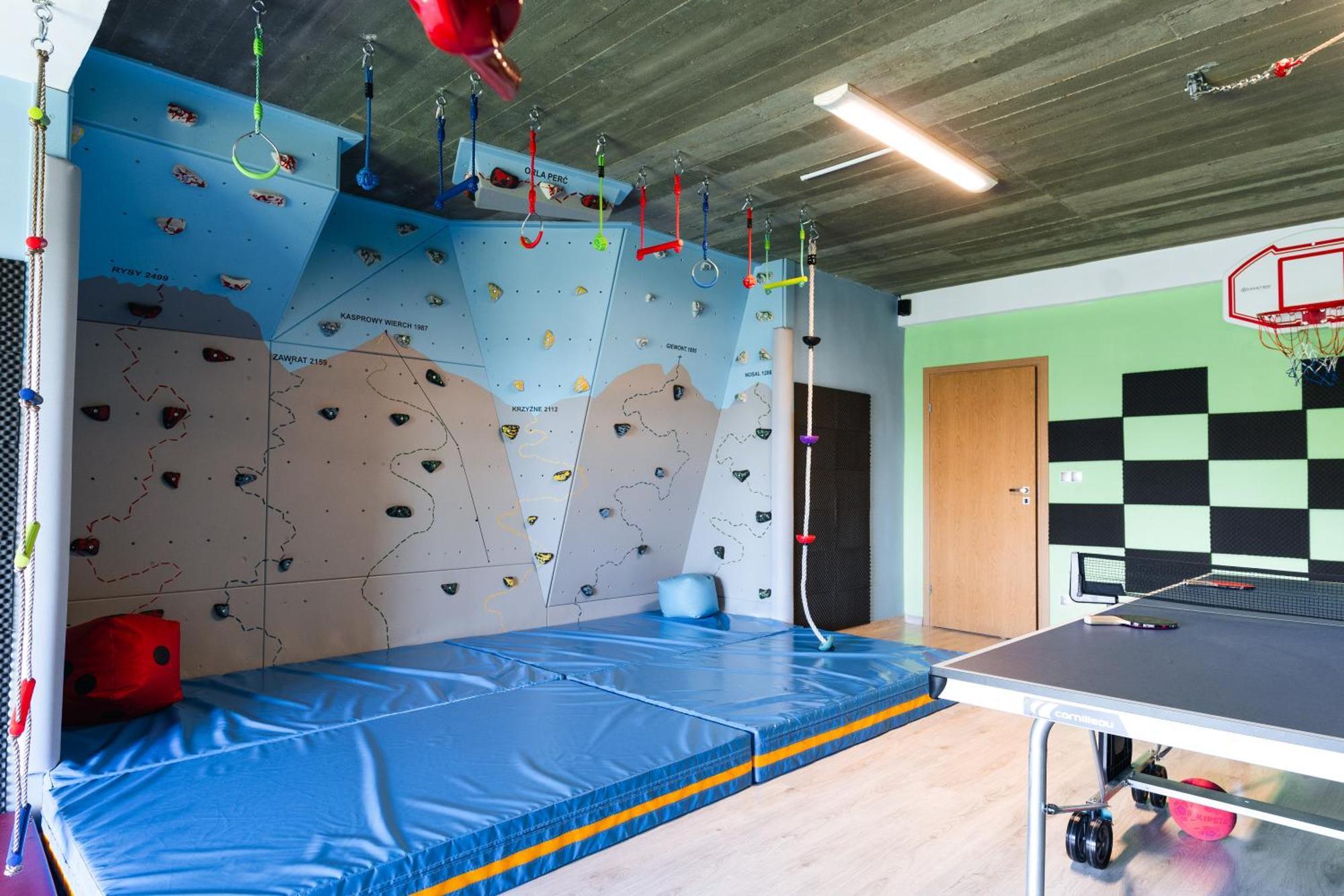 Apartamenty Blisko Slonca - Jacuzzi, Playgrounds Nowy Targ Buitenkant foto